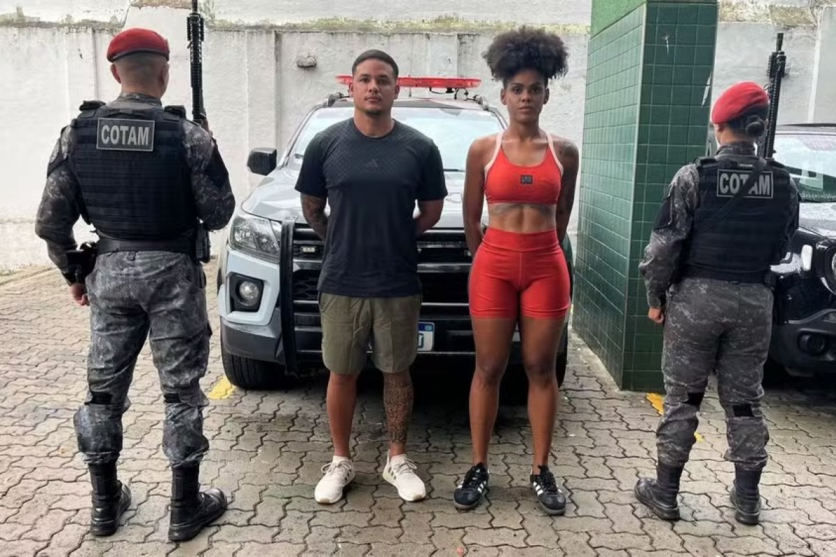 Jogo do tigrinho: casal de influencers é preso enquanto curtia férias em Fortaleza