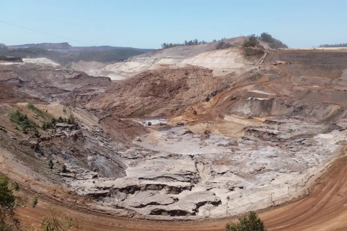 Samarco deposita 1ª parcela da reparação pelo rompimento da barragem em Mariana
