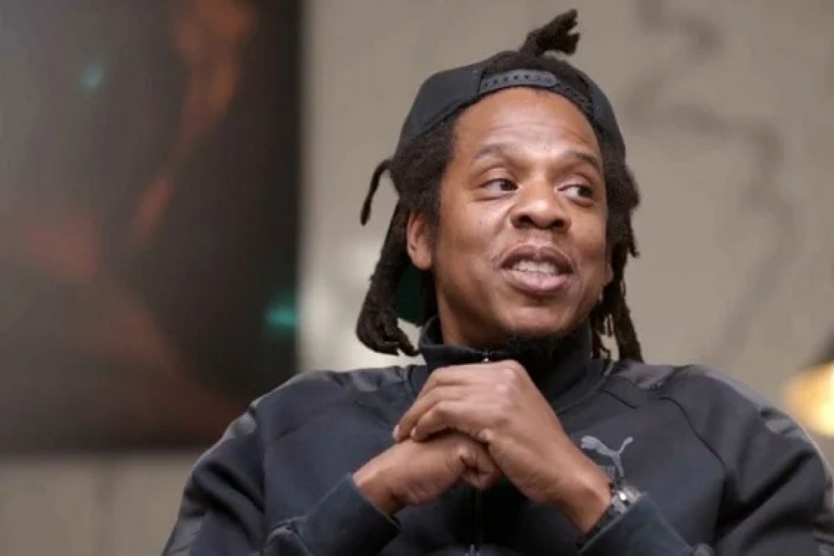 Jay-Z quebra silêncio após ser acusado de estuprar menina de 13 anos:' Alegações hediondas'