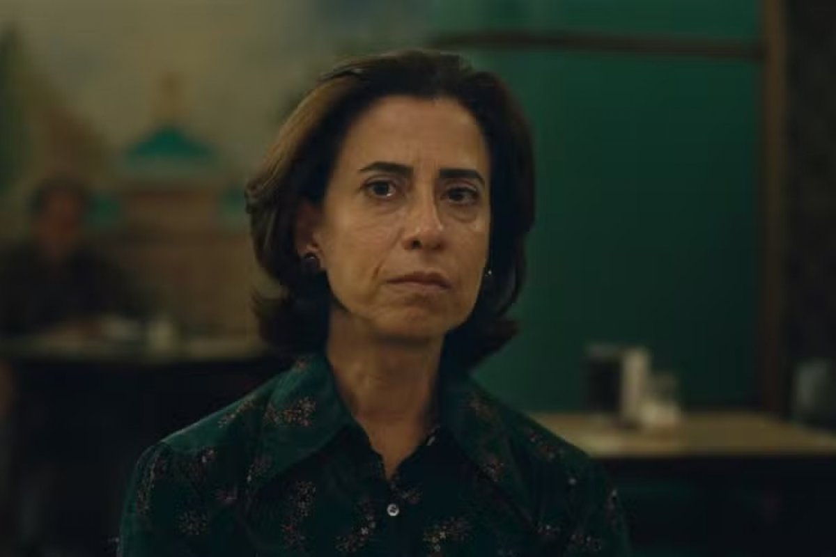 Fernanda Torres fica em segundo lugar em prêmio da Associação de Críticos de Los Angeles