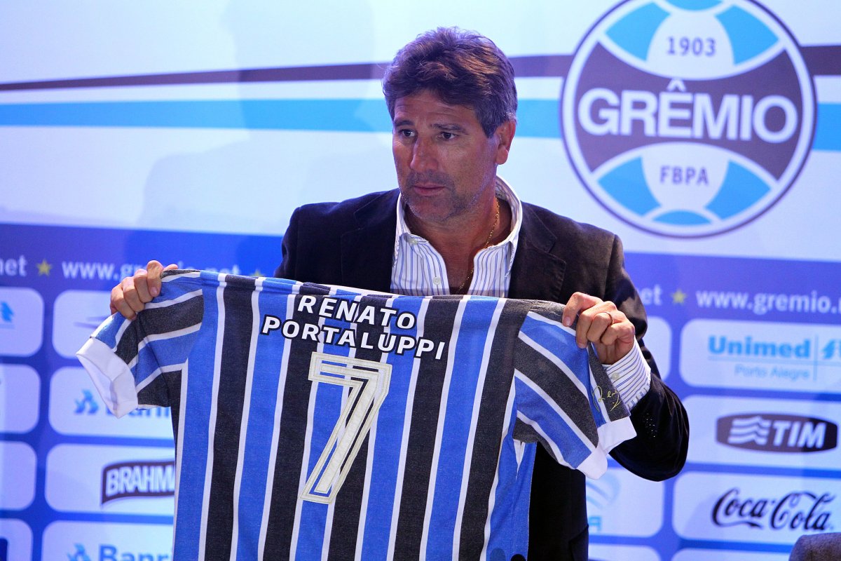 Grêmio anuncia saída do técnico Renato Gaúcho