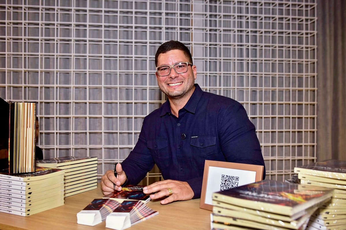 Empresário baiano Jorge Andrade lança seu primeiro livro!