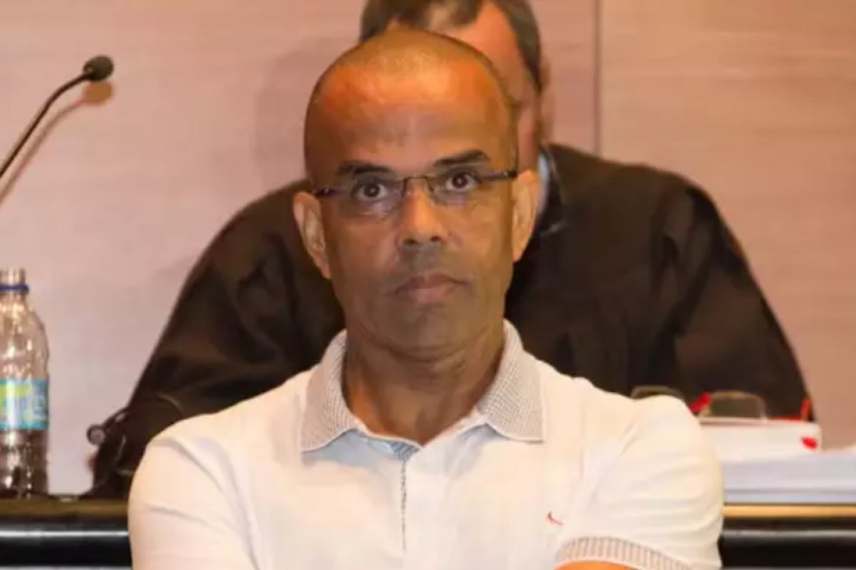 Fernandinho Beira-Mar é alvo de operação por suspeita de coordenar roubos no Rio