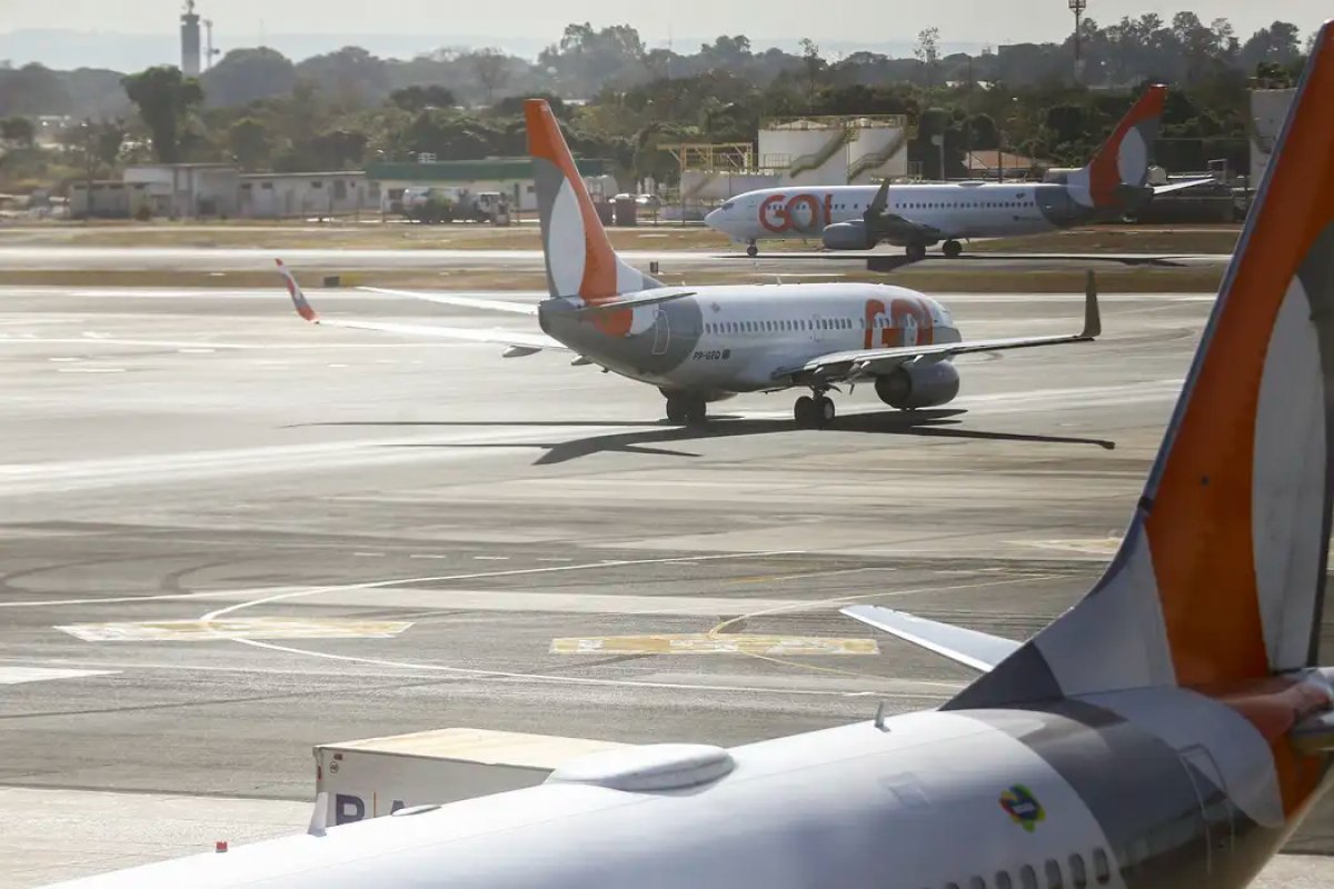 Mulher tem enjoo e morre em voo de Brasília para Miami