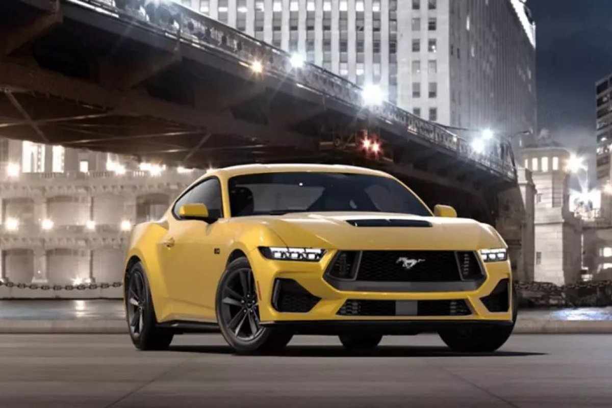 Ford confirma 10 novidades e Mustang com câmbio manual no Brasil