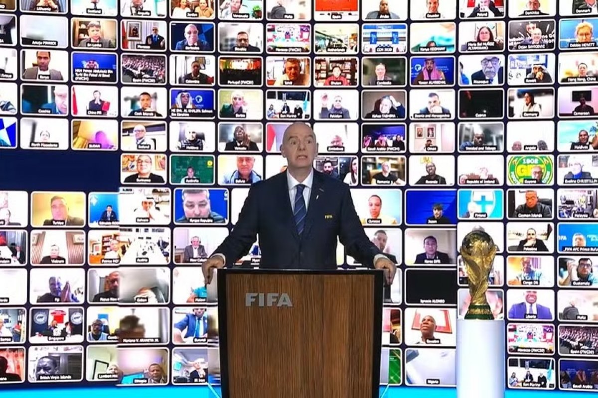Fifa anuncia sedes para as Copas do Mundo de 2030 e 2034; confira