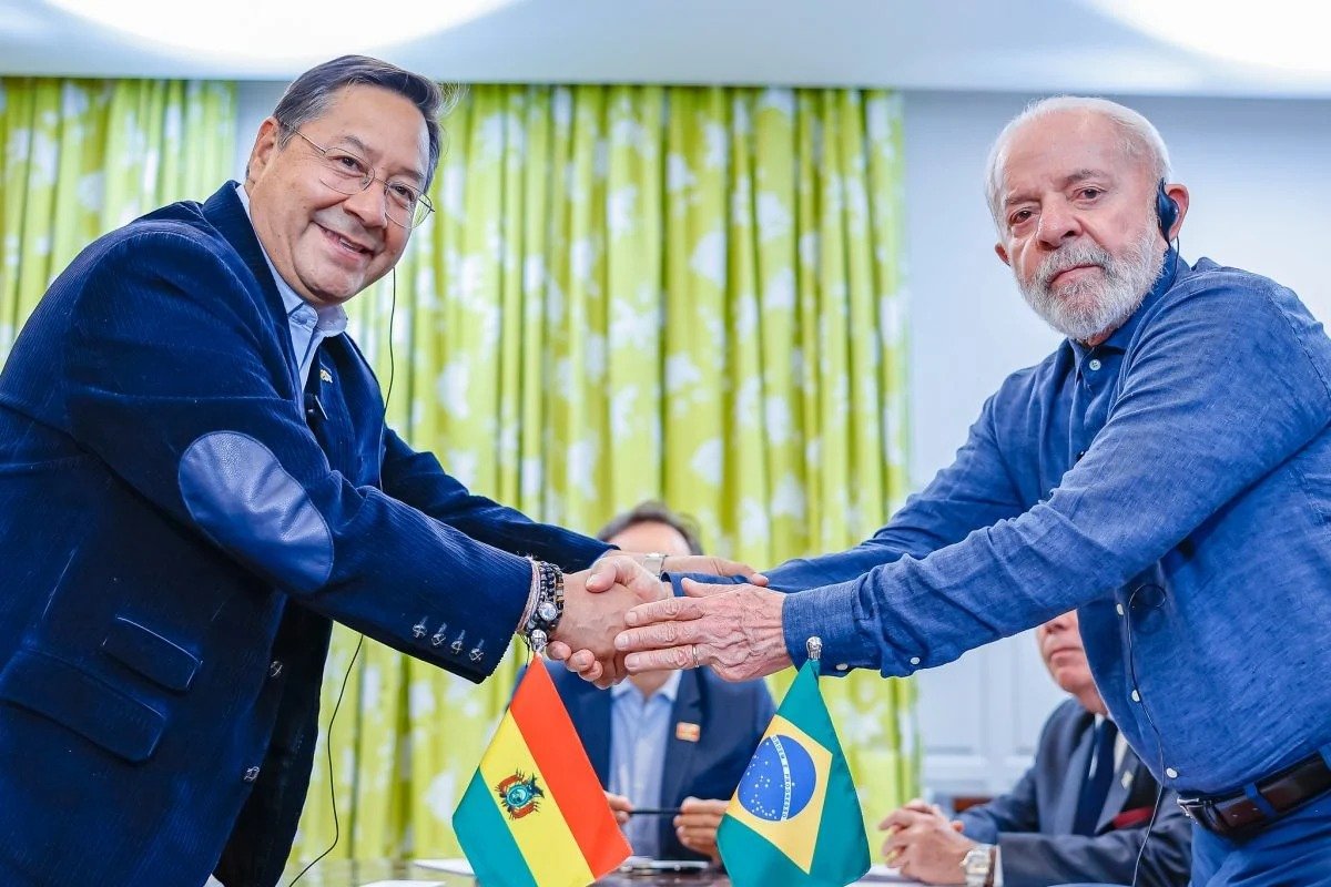 Nas redes sociais, Lula agradece presidente da Bolívia por mensagem de recuperação