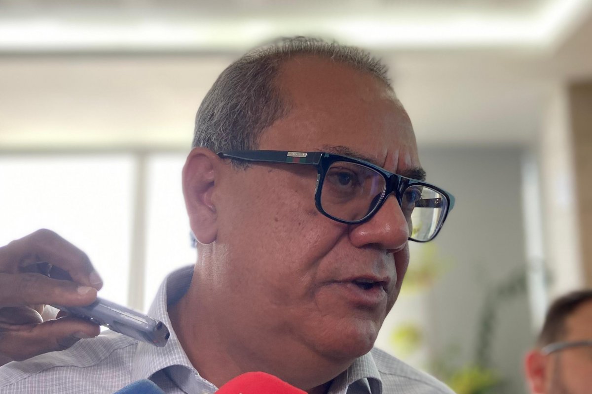 Carlos Muniz confirma reajuste salarial de até 25% para Bruno Reis; votação deve ocorrer na terça (17)