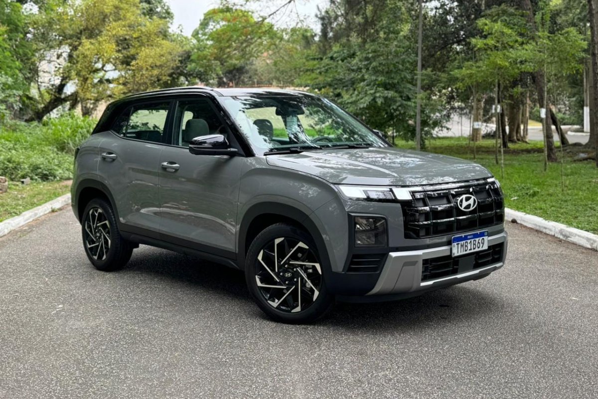 Farol da Bahia testa o novo Creta Ultimate 1.6 turbo