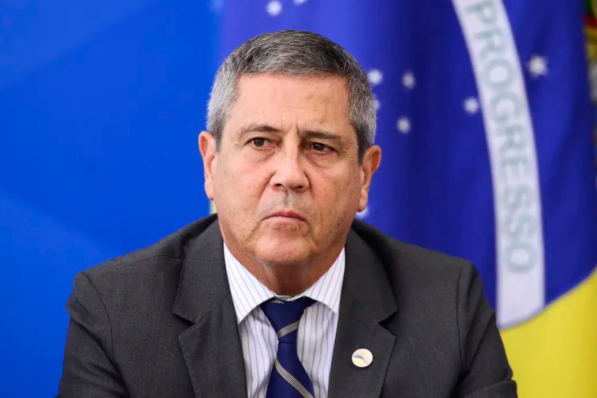 Braga Netto é preso pela Polícia Federal em investigação sobre trama golpista