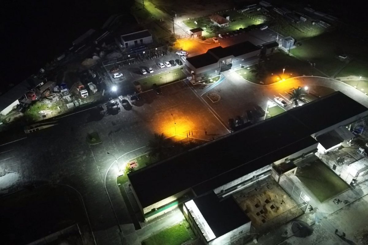 Seap determina intervenção e afasta direção de presídio na Bahia após fuga de 16 detentos da unidade