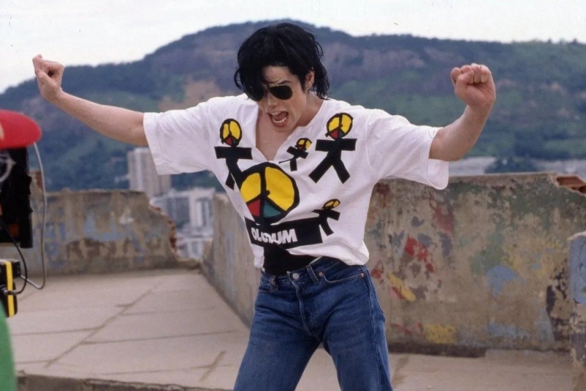 Músicas inéditas de Michael Jackson são encontradas em depósito nos EUA