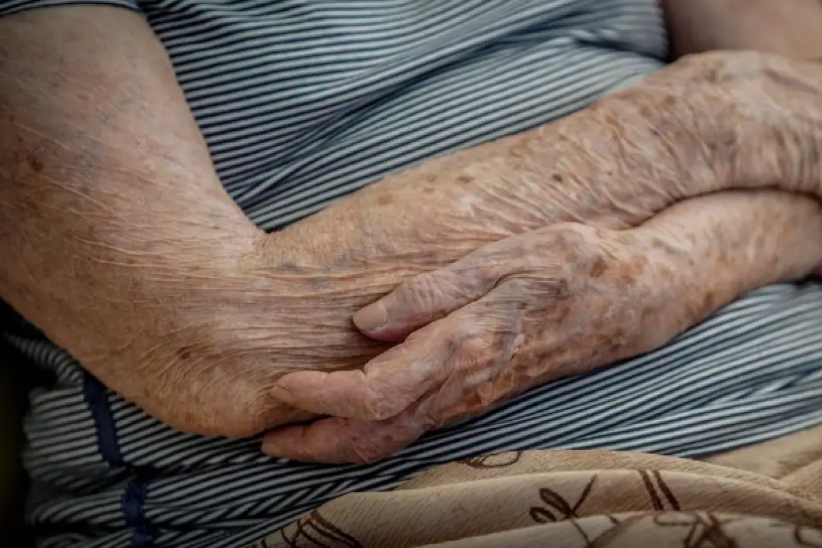 Câmara aprova projeto de lei que torna homicídios contra pessoas idosas crime hediondo