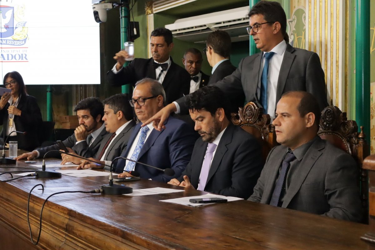 Câmara Municipal de Salvador vota LOA 2025 e mais de 30 projetos nesta terça-feira (17)