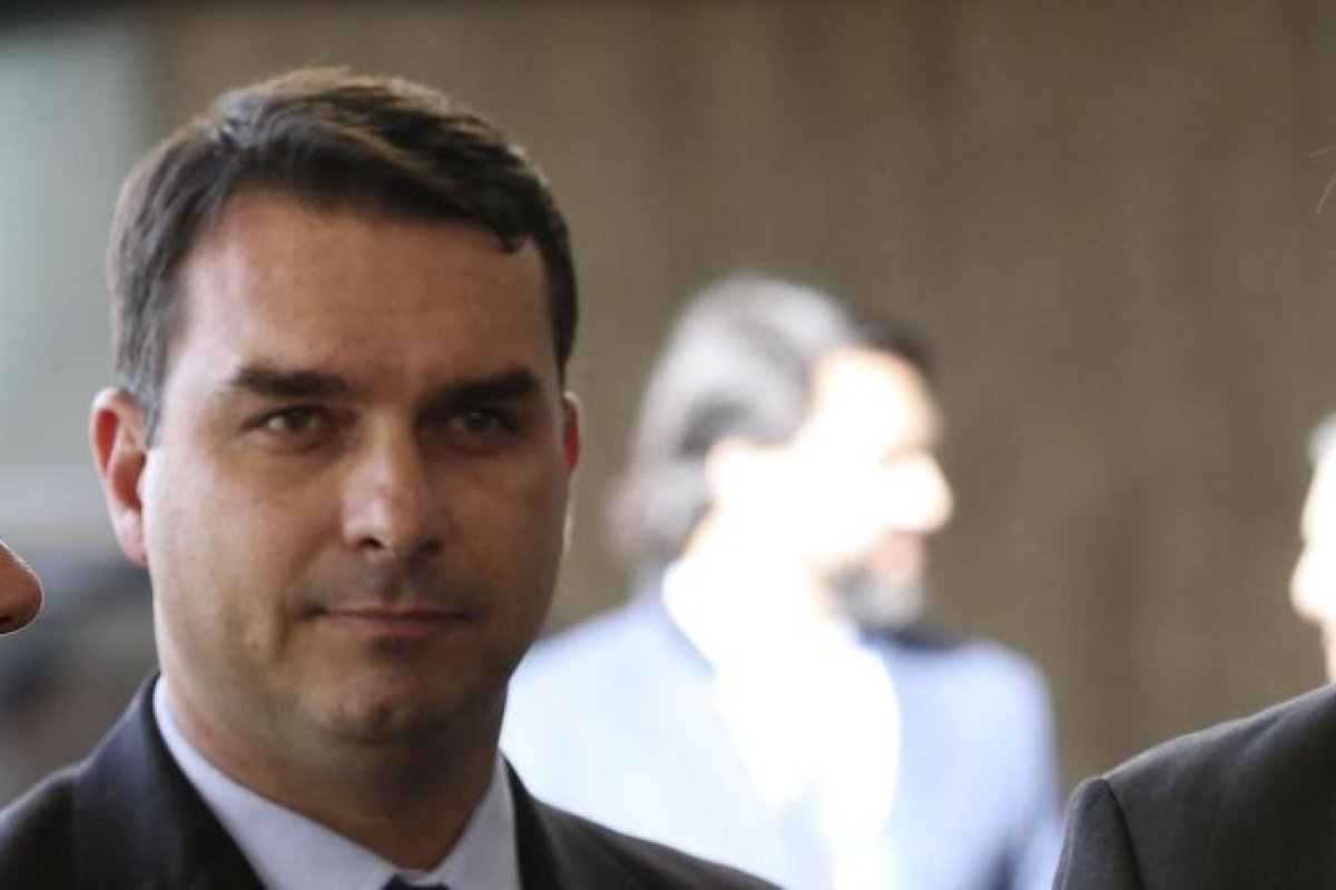 Tribunal do Rio mantém quebra de sigilo de Flávio Bolsonaro