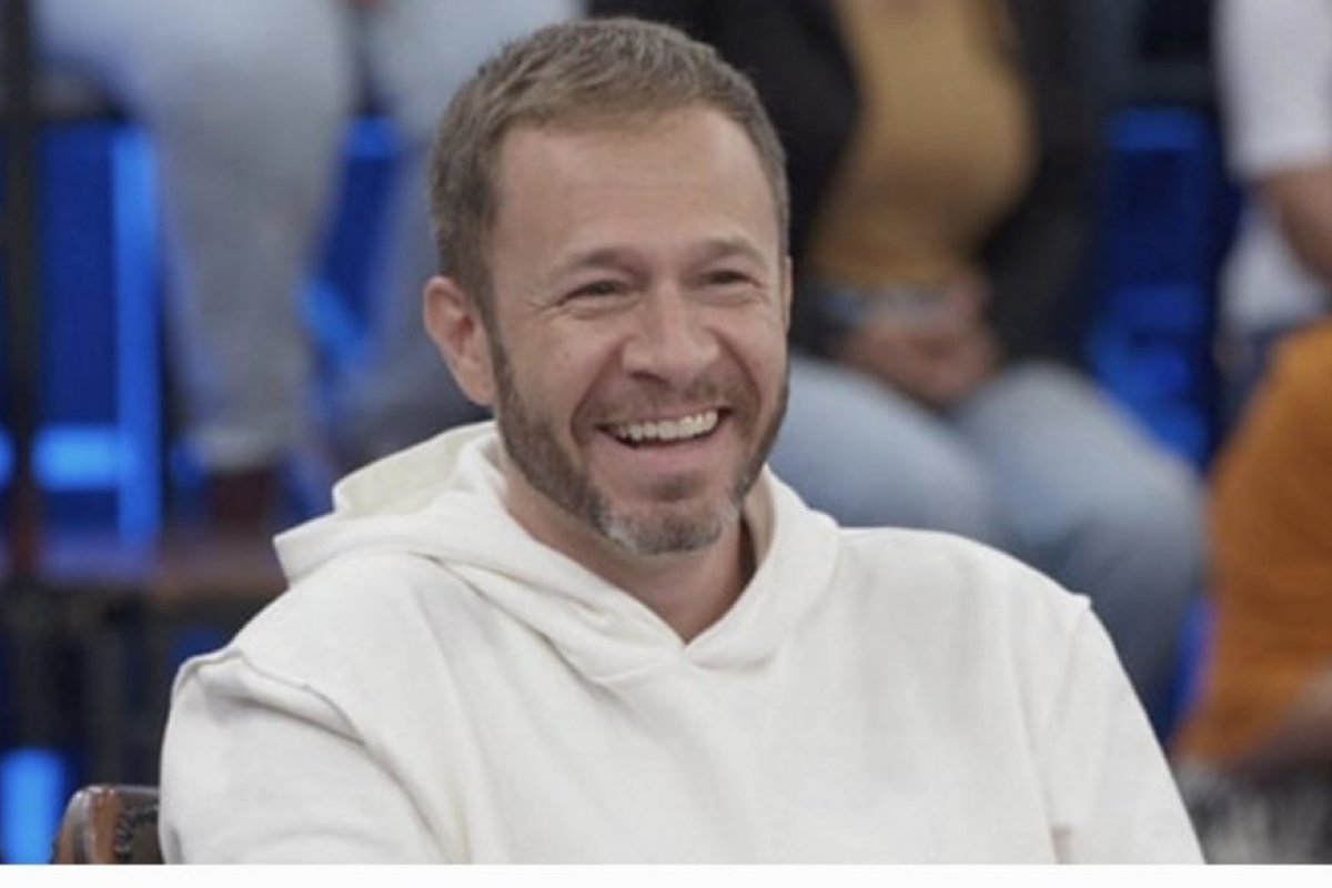 Tiago Leifert é o novo contratado do SBT!