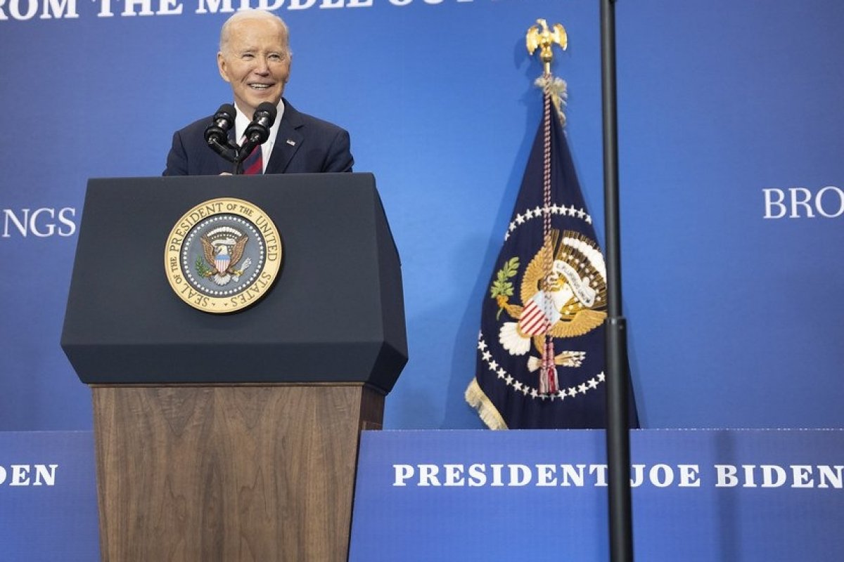 Biden converte em prisão perpétua as sentenças de 37 presos condenados à morte