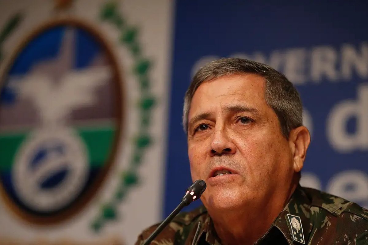 Defesa diz que Braga Netto não tem histórico de desobediência e lista motivos para saída da prisão