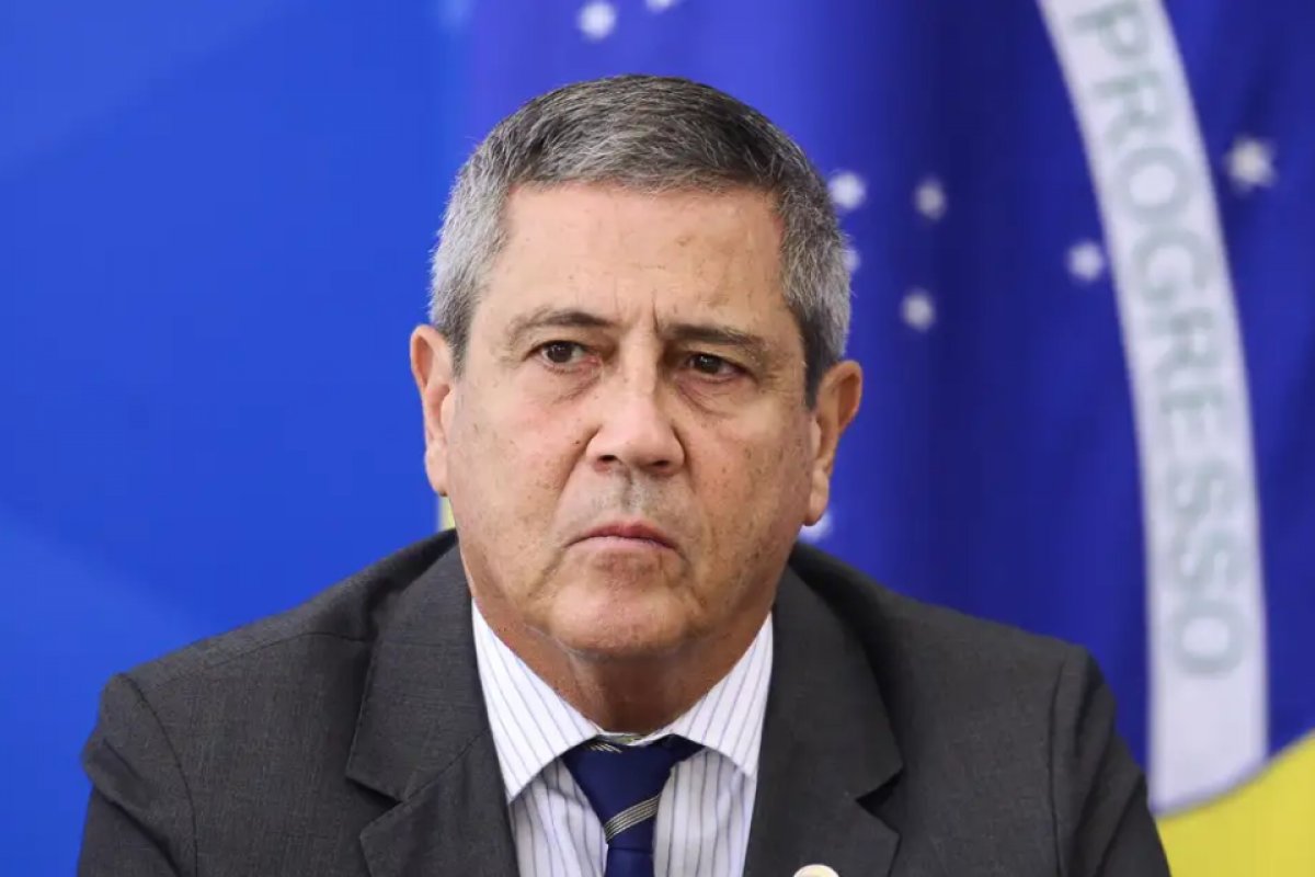 Defesa pede soltura de Braga Netto ao STF