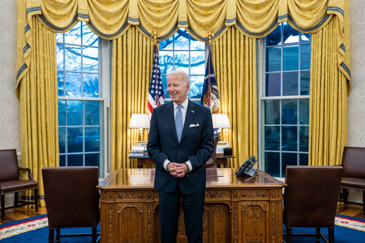 Biden publica última mensagem de Natal como presidente dos Estados Unidos