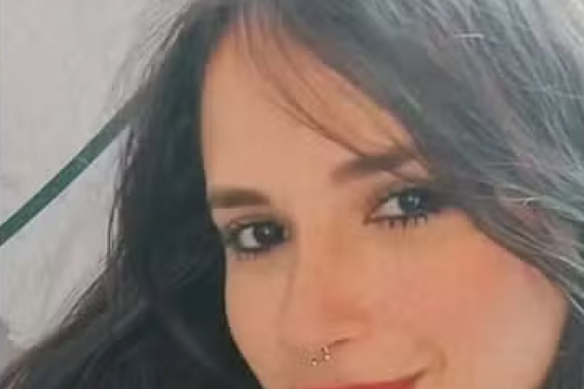 Jovem atingida com tiro na cabeça no Rio apresenta estabilidade