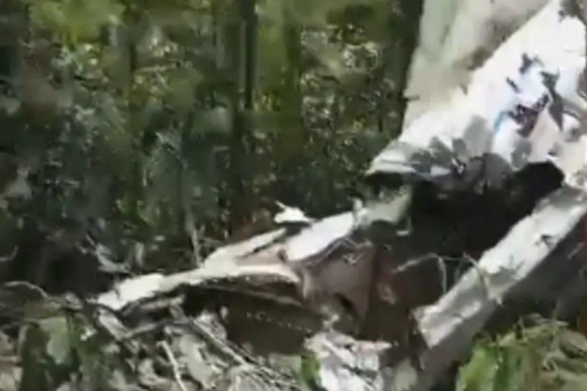 Avião desaparecido na última sexta-feira é encontrado e duas mortes são confirmadas