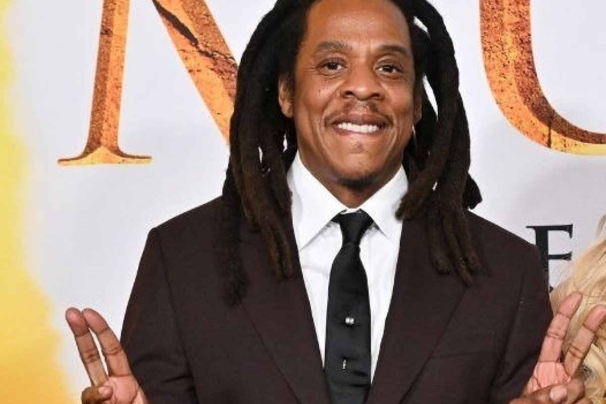 Justiça nega pedido de Jay-Z para arquivar acusação de estupro contra menor