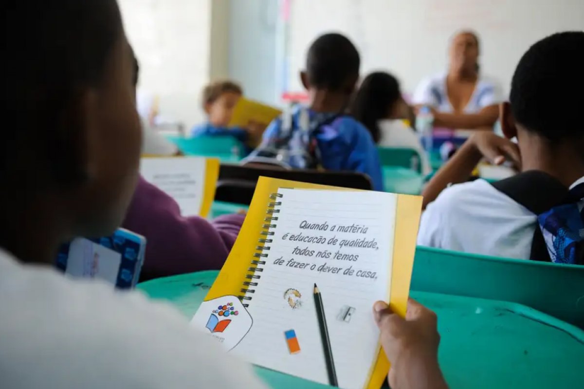 Cinco anos após pandemia fechar escolas, prejuízos ainda são sentidos pelos alunos