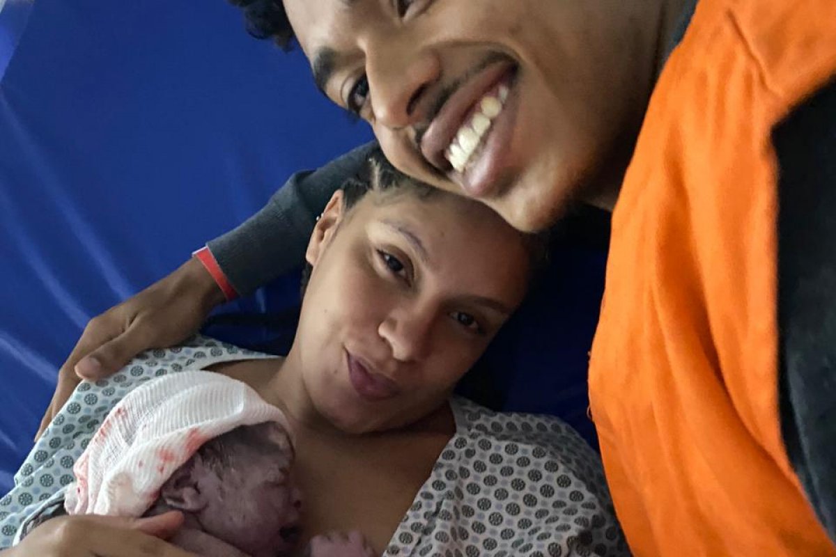 Primeiro bebê de 2025 da rede estadual nasce a 00h02