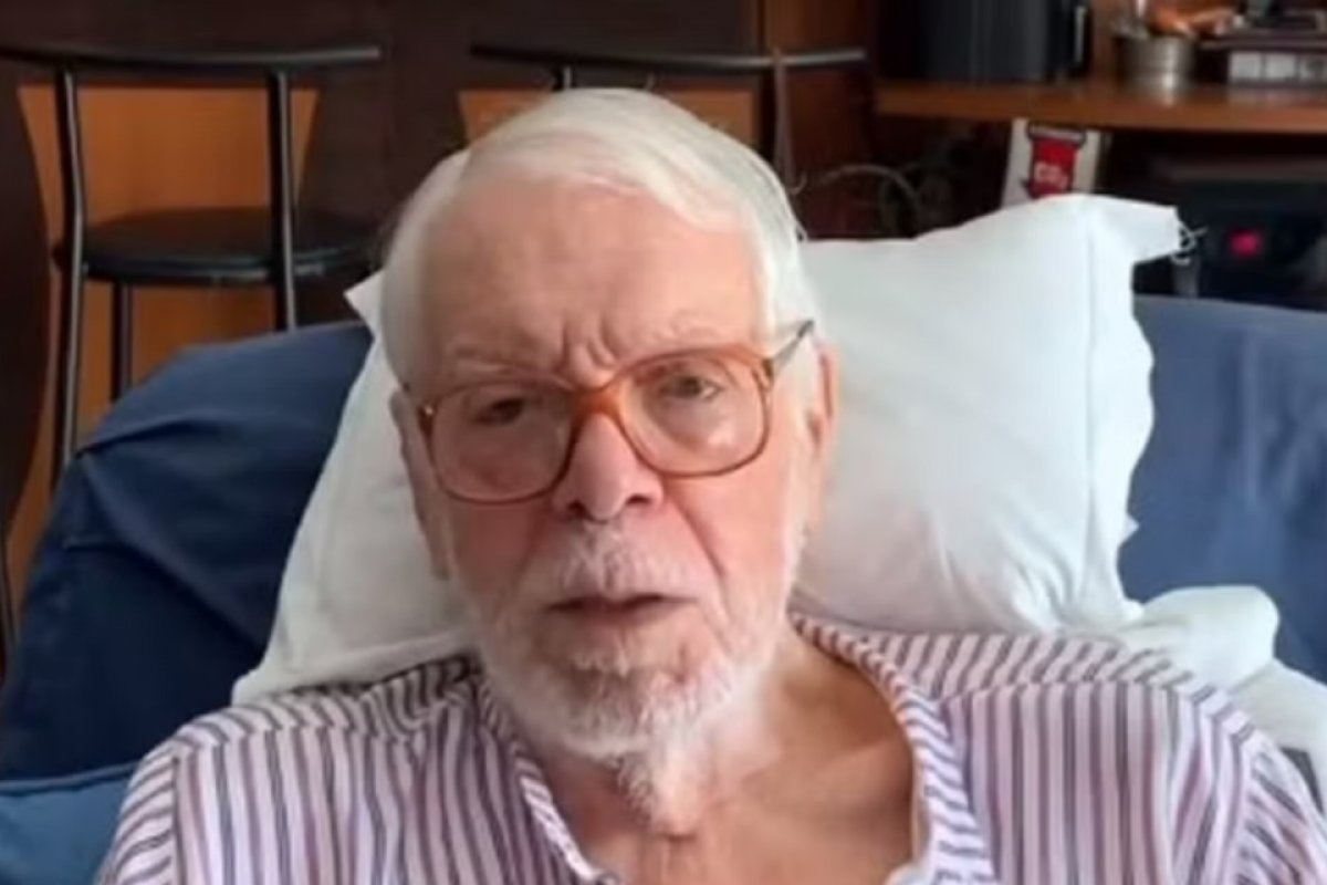 Vídeo: Manoel Carlos tem piora na saúde, com comprometimento motor e cognitivo; filha rebate acusação de que estaria mantendo o pai isolado