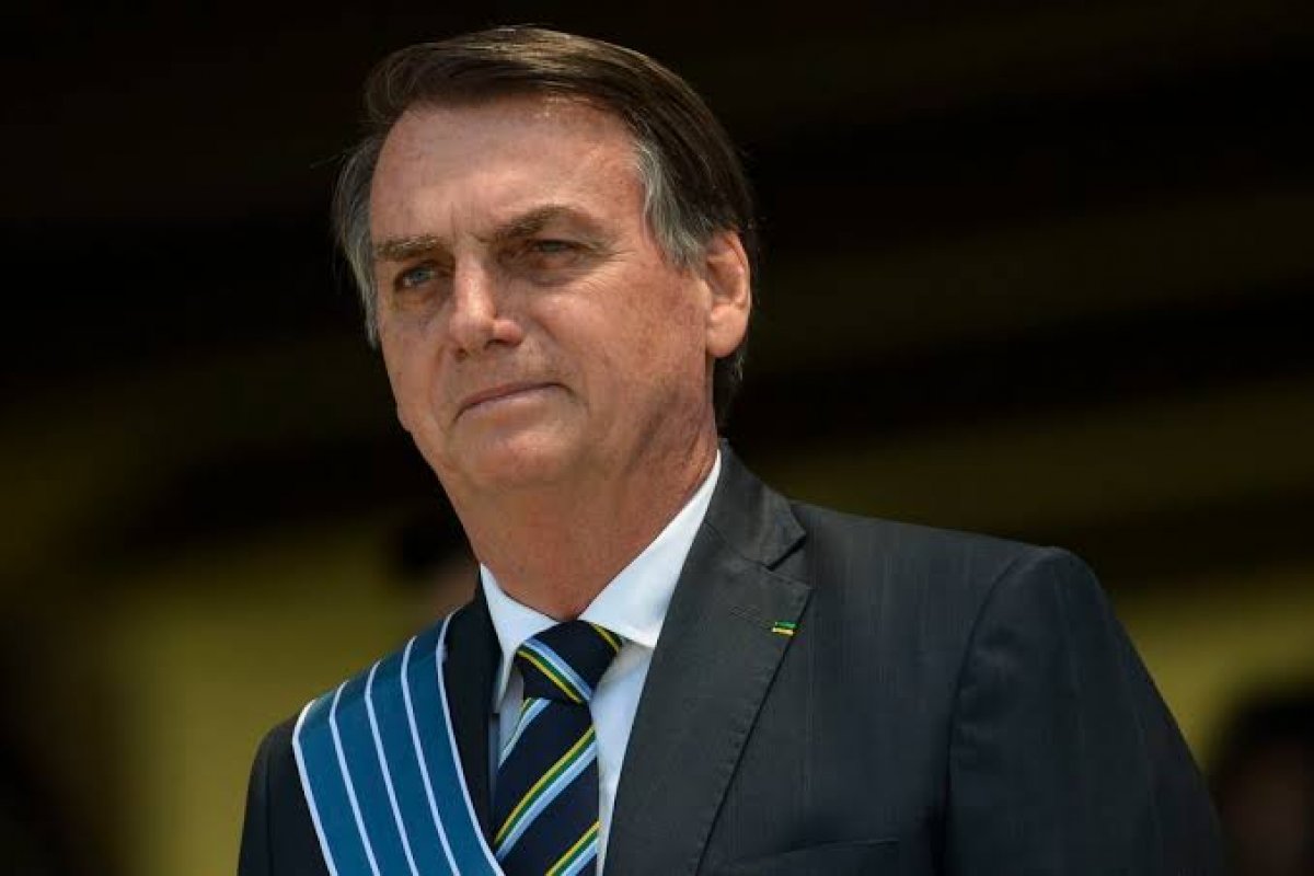 Bolsonaro diz que zera impostos se governadores acabarem com ICMS