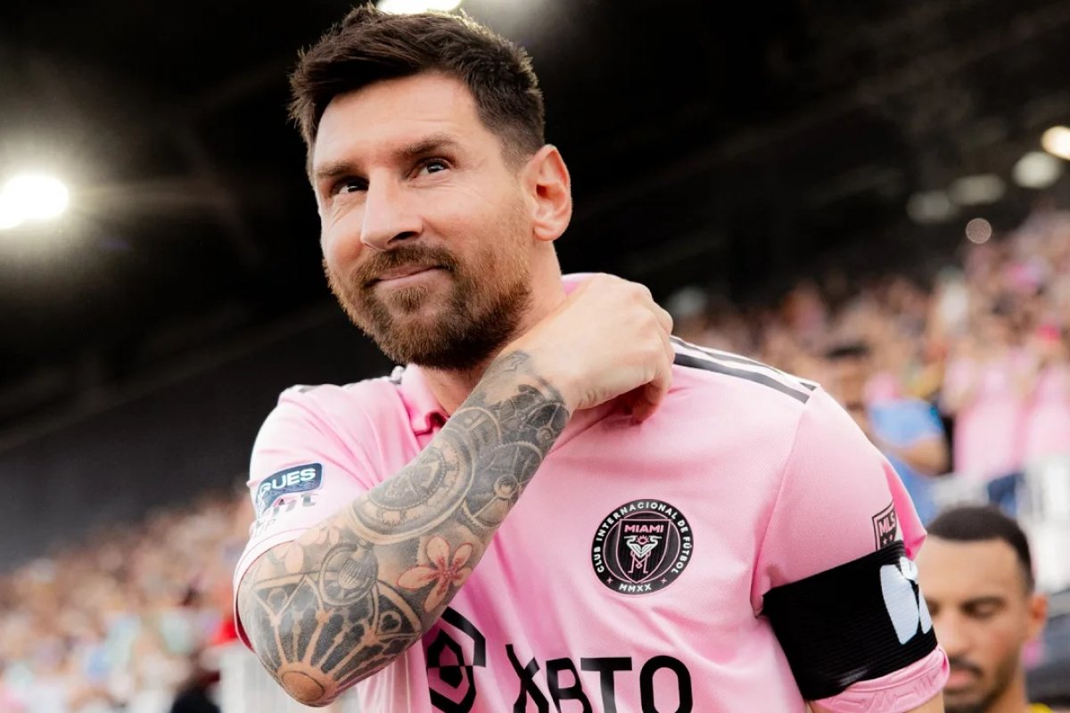 Messi recebe homenagem de Joe Biden, mas não aparece no evento