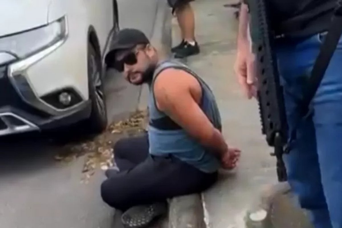 Homem é preso com 180 mil cartões clonados; suspeito tinha 'curso' para ensinar golpes