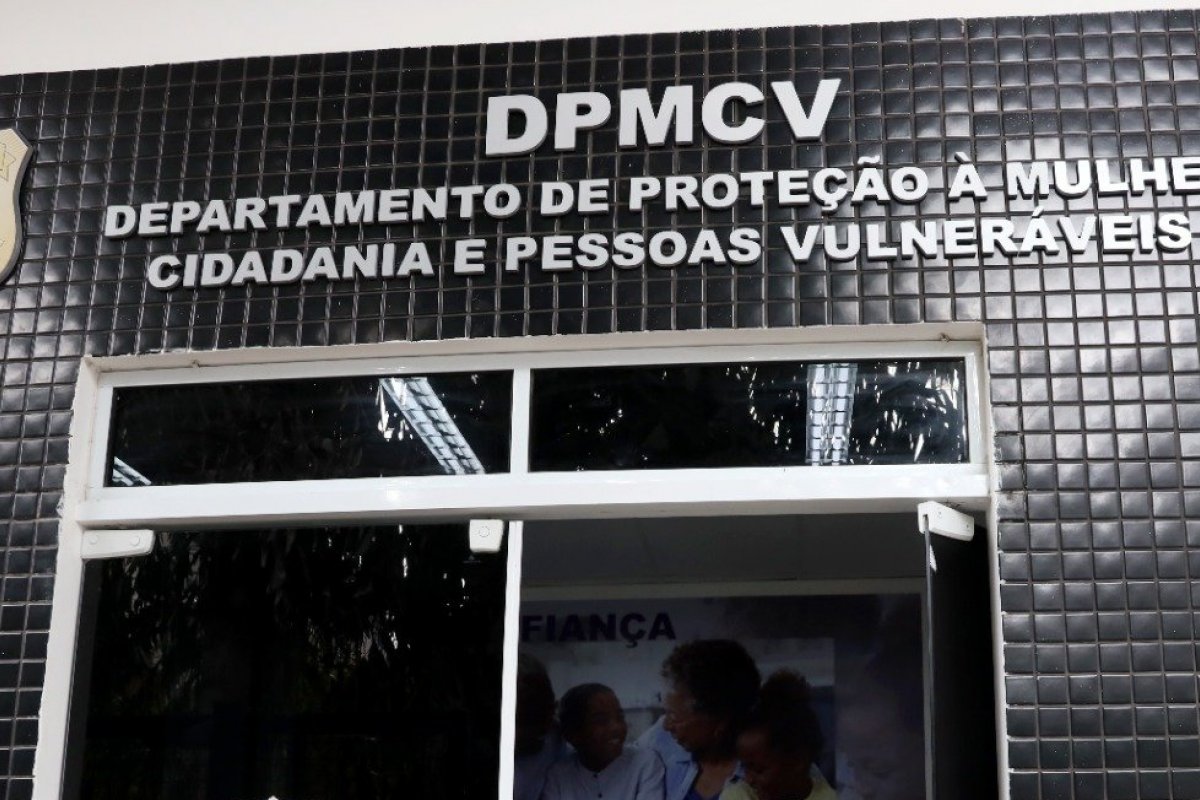 Departamento de Proteção à Mulher registra redução de 7,8% nos casos de feminicídio na Bahia após um ano de atuação