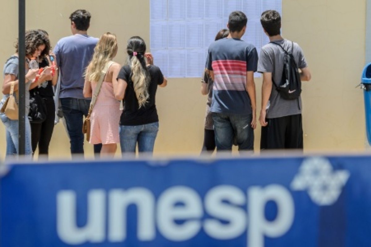 Mais de 50 alunos deixam a Unesp após instituição solicitar prova de cota racial
