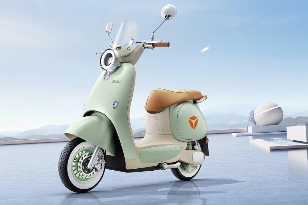 Nova Scooter elétrica da Yadea tem bateria de sódio que dura mais tempo