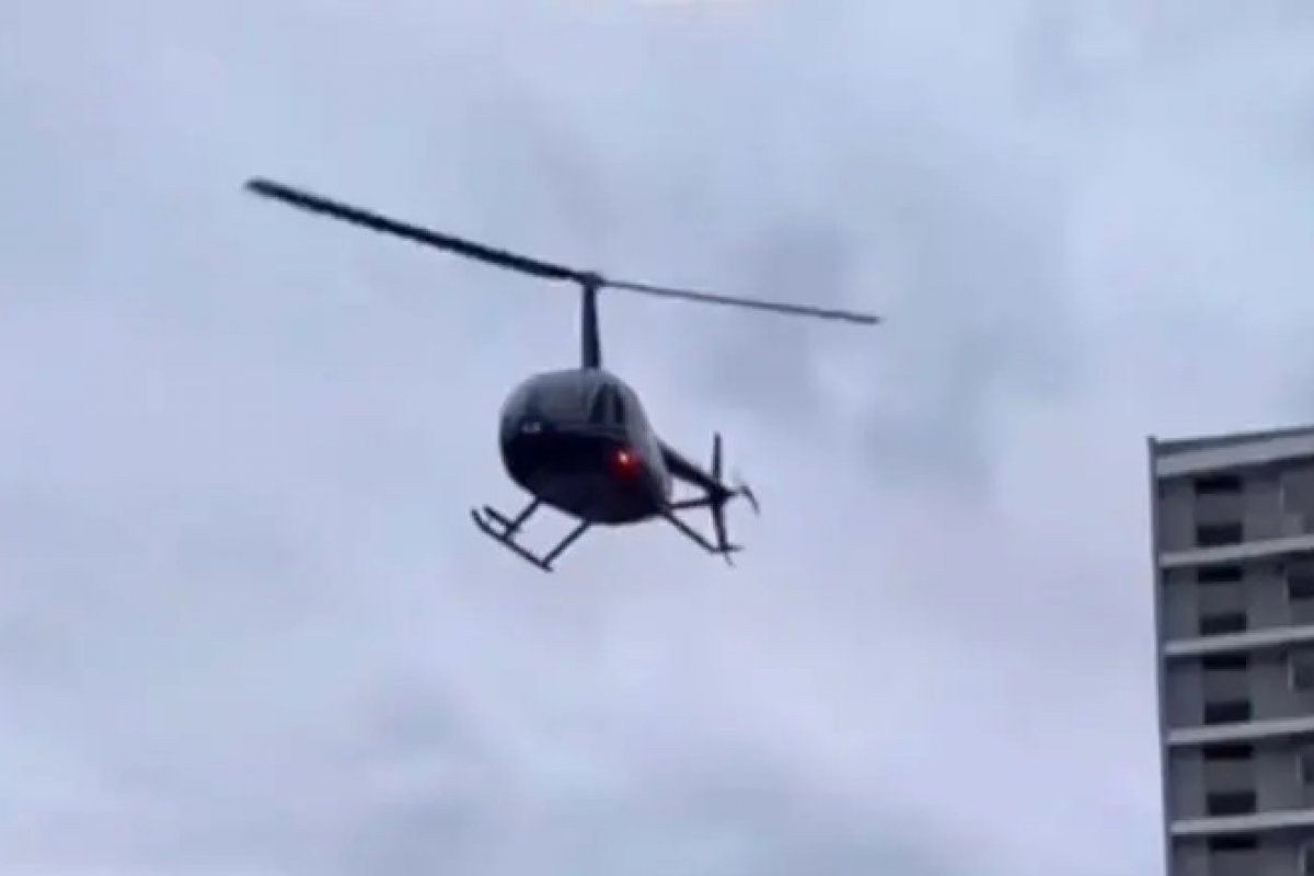 Vídeo: homem tem carro apreendido em blitz e chama helicóptero para deixar o local