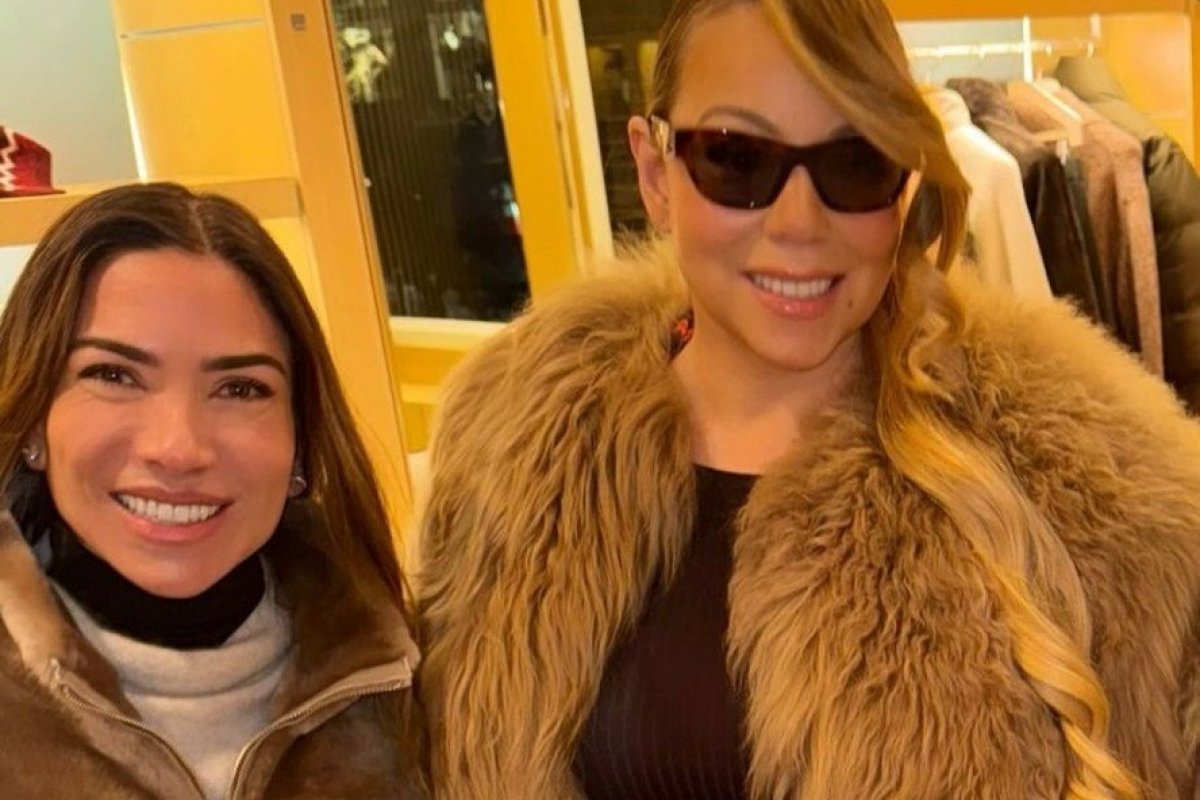 Patricia Abravanel encontra Mariah Carey em loja nos EUA!