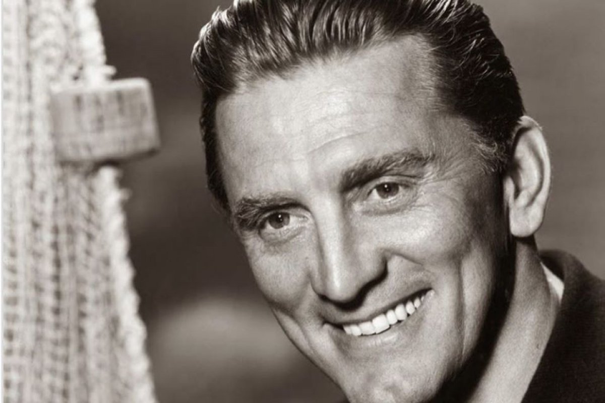 Morre aos 103 anos, o ator Kirk Douglas, conhecido por Spartacus