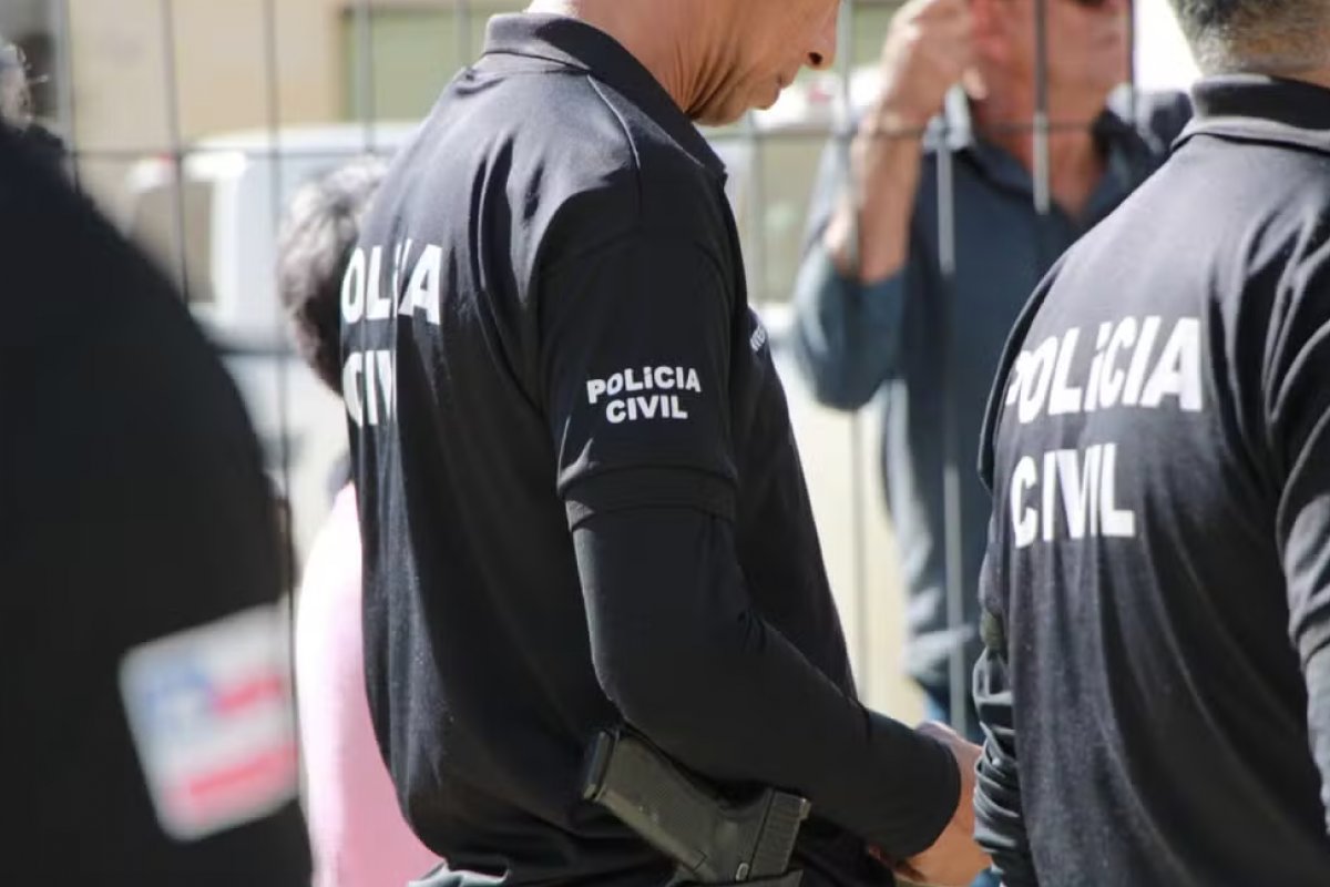 Homem procura delegacia para registrar denuncia de acidente de trânsito e é preso na Bahia