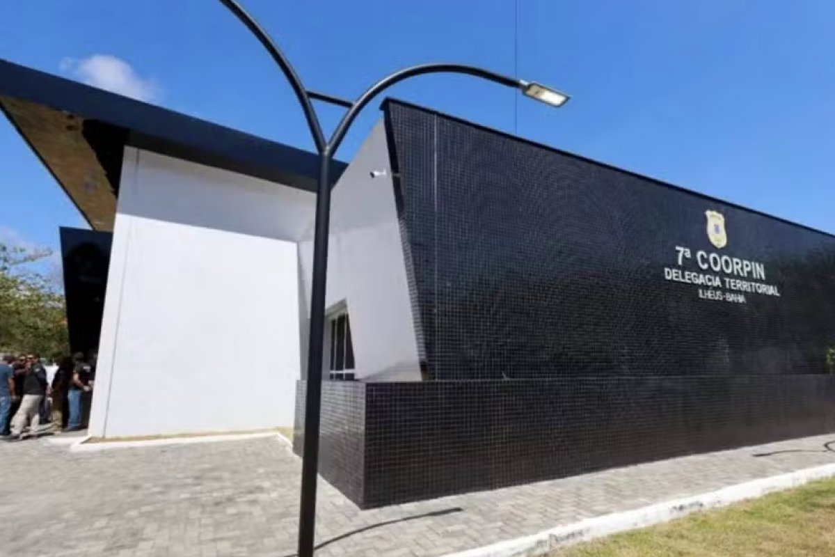 Homem são presos por suspeita de matar indígena a facadas durante tentativa de assalto na Bahia