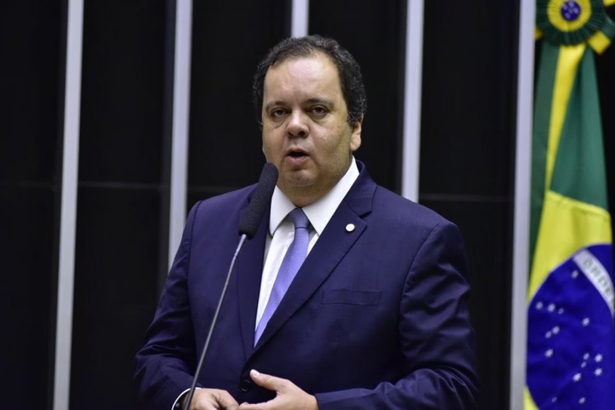 Menção a Elmar Nascimento faz PF encaminhar operação Overclean para o STF