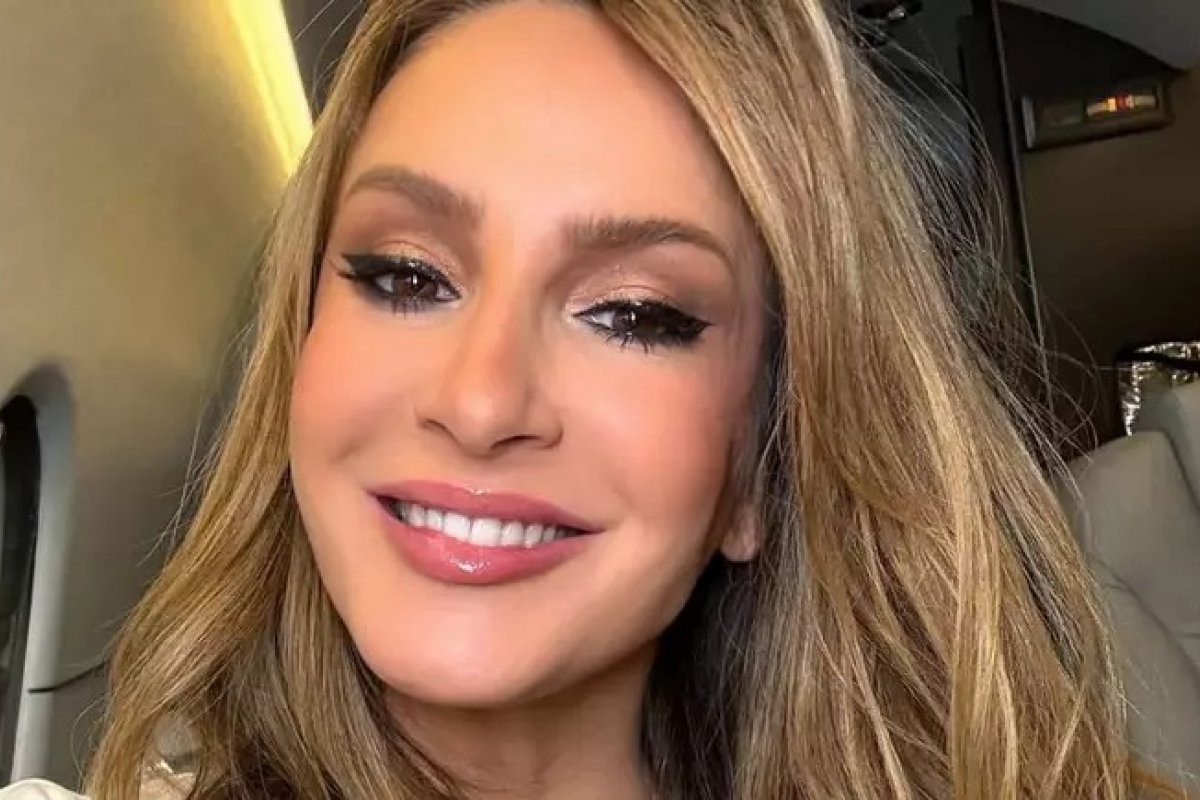 Caso Claudia Leitte: compositores de “Caranguejo” irão processar cantora por intolerância religiosa