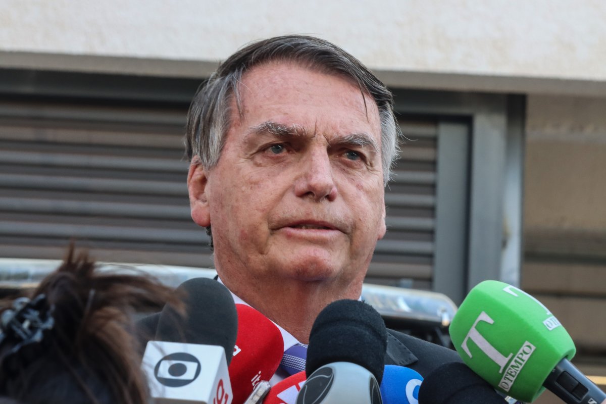 Vídeo: Bolsonaro volta a criticar veto à posse de Trump nos EUA: ‘perseguição’