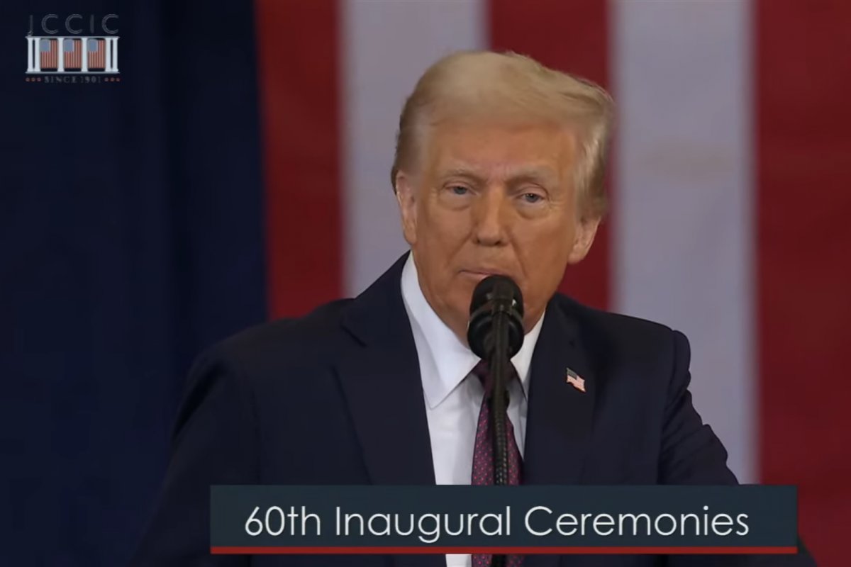 Vídeo: "Agora só existem dois gêneros: masculino e feminino", diz Trump em discurso de posse