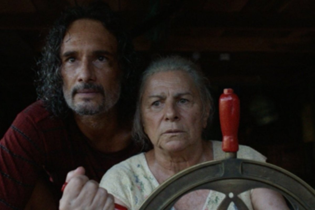 Filme brasileiro “O Último Azul” concorre ao Urso de Ouro no Festival de Berlim 2025!