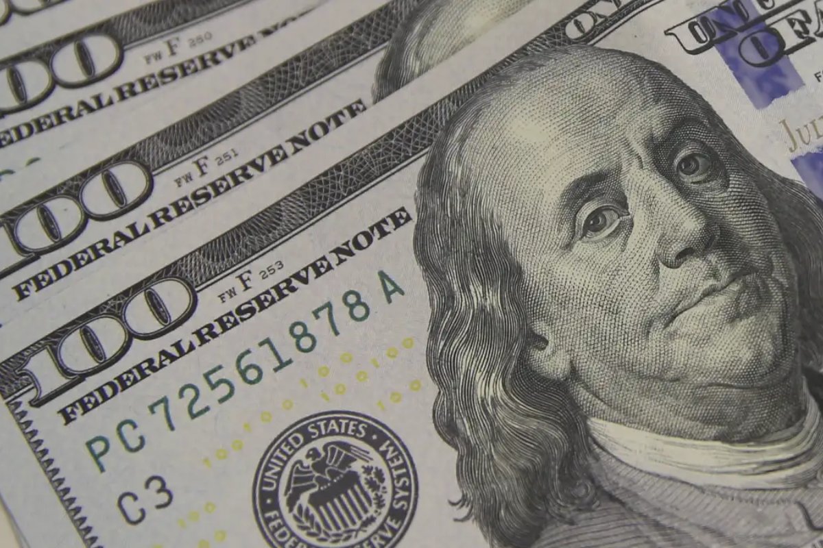 Dólar tem queda de 0,18% e chega a R$ 6,03 um dia após posse de Trump