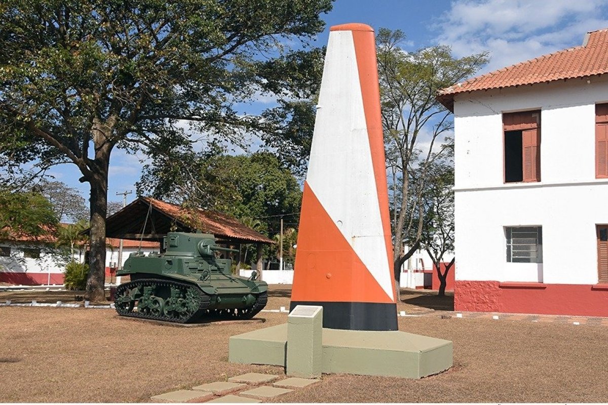 Soldado do Exército que foi agredido por seis colegas com cabo de vassoura, relata rotina à base de calmantes
