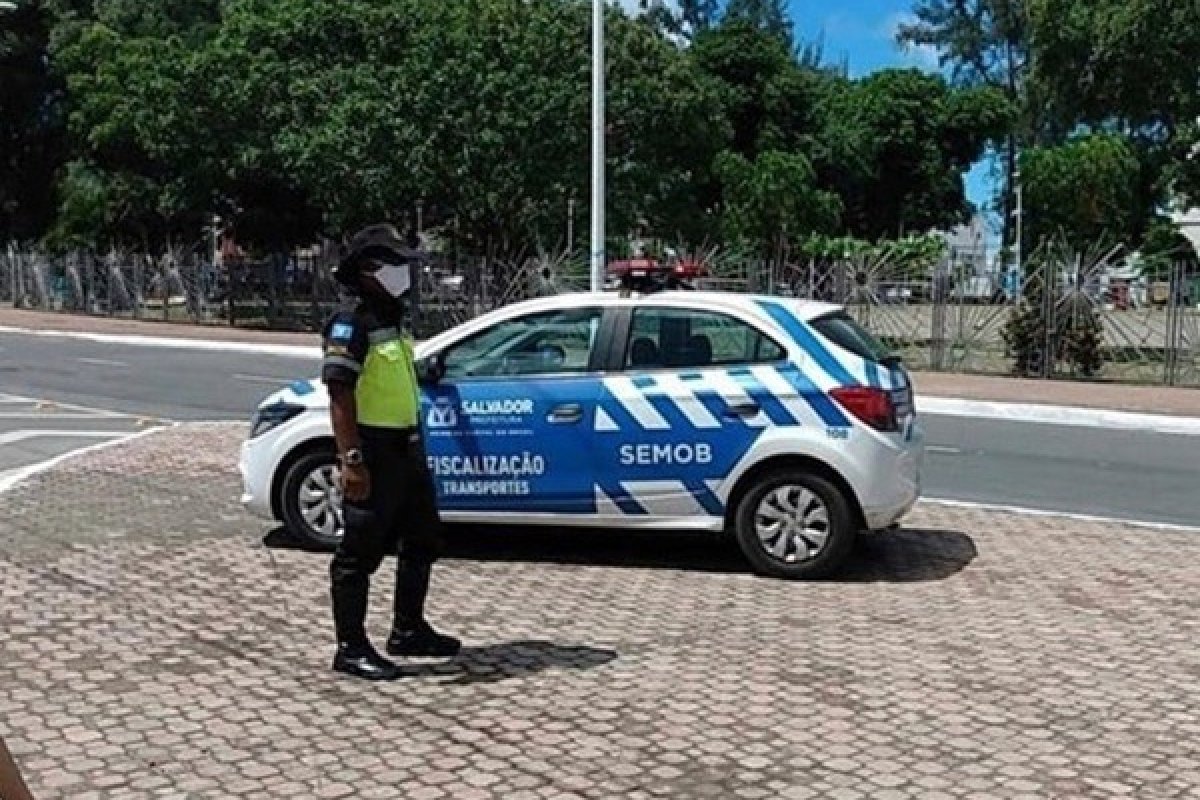 Semob começa a vistoria de mototáxis em Salvador