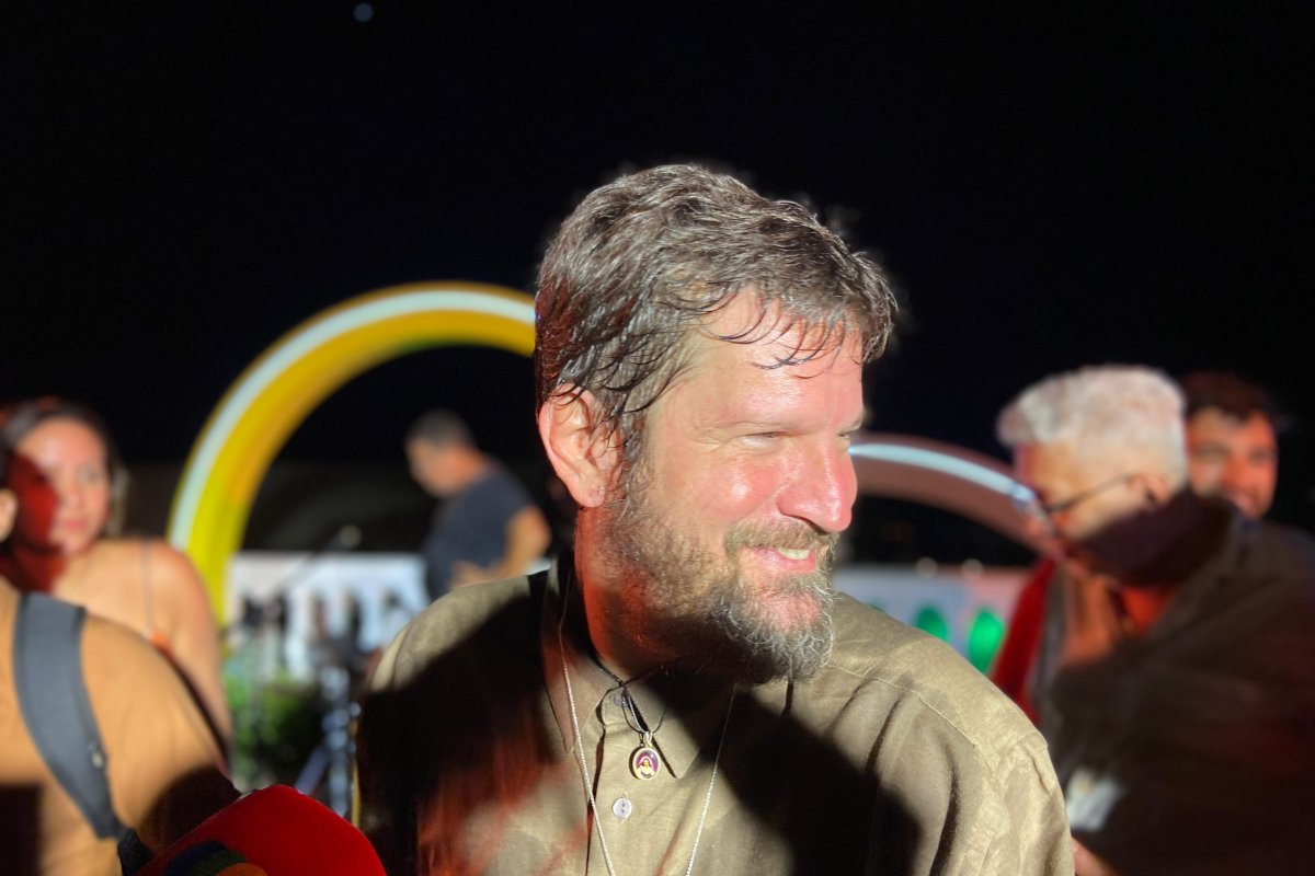 Vídeo: Saulo exalta importância do Carnaval e promete novas canções para folia